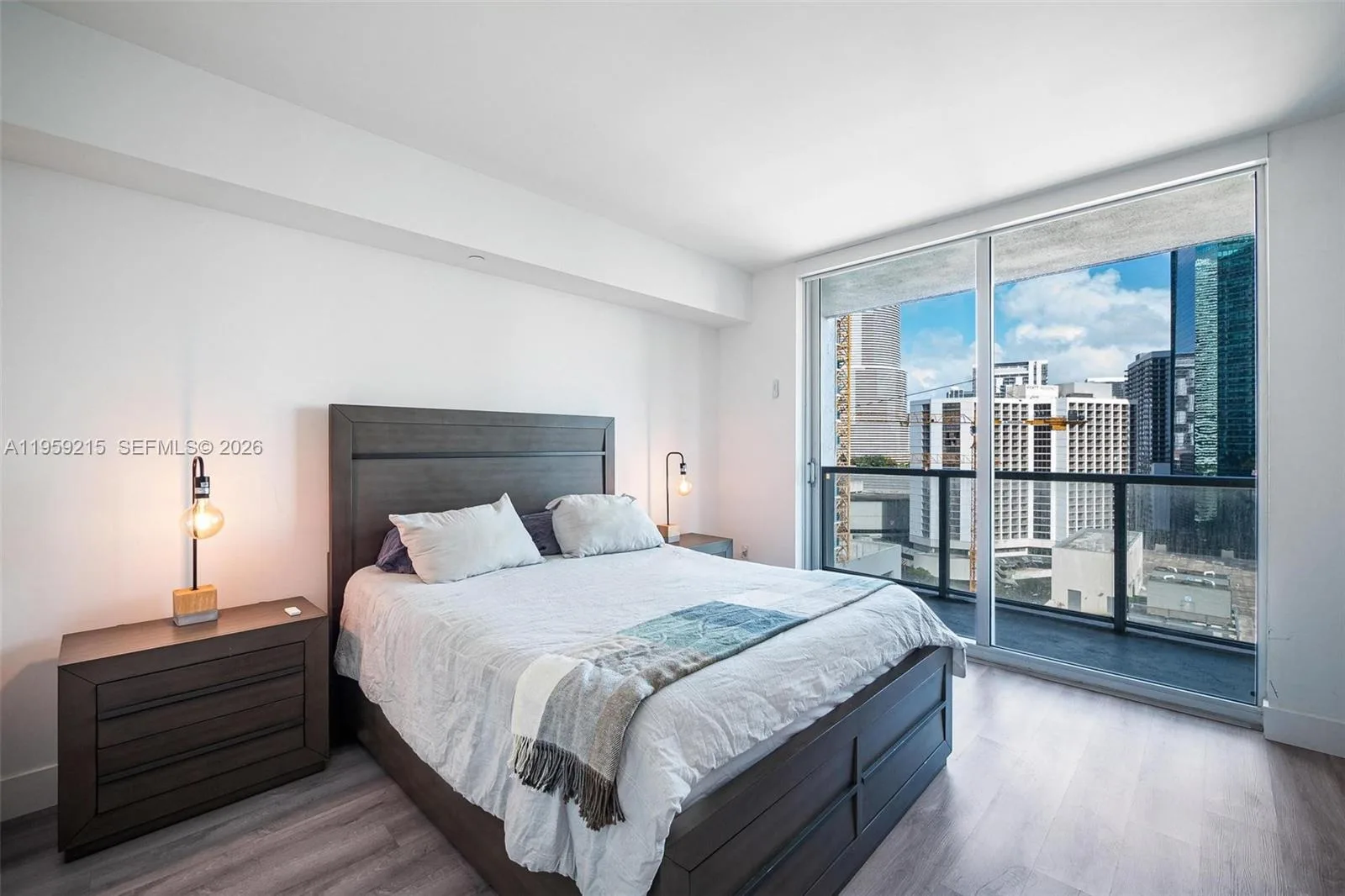 500 Brickell Ave # 1903, Miami, FL 33131 photo 8