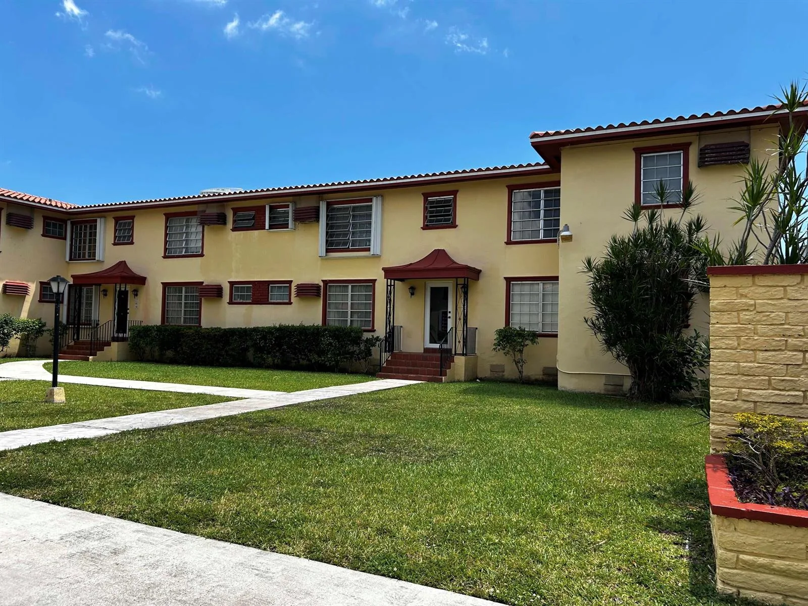 631 SW 11th Street # 1w, Miami, FL 33129