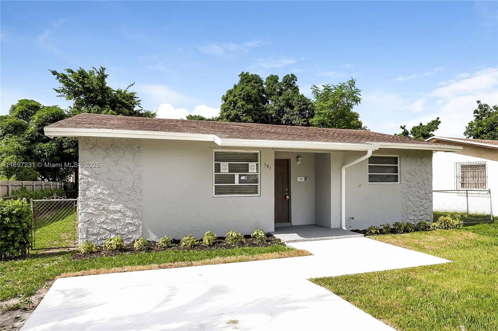 381 NE 164th St # 0, Miami, FL 33162