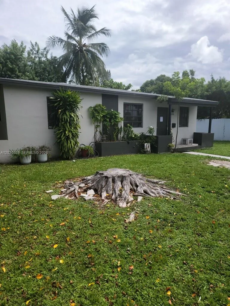 1820 NW 127th St # 1820, Miami, FL 33167 photo 2