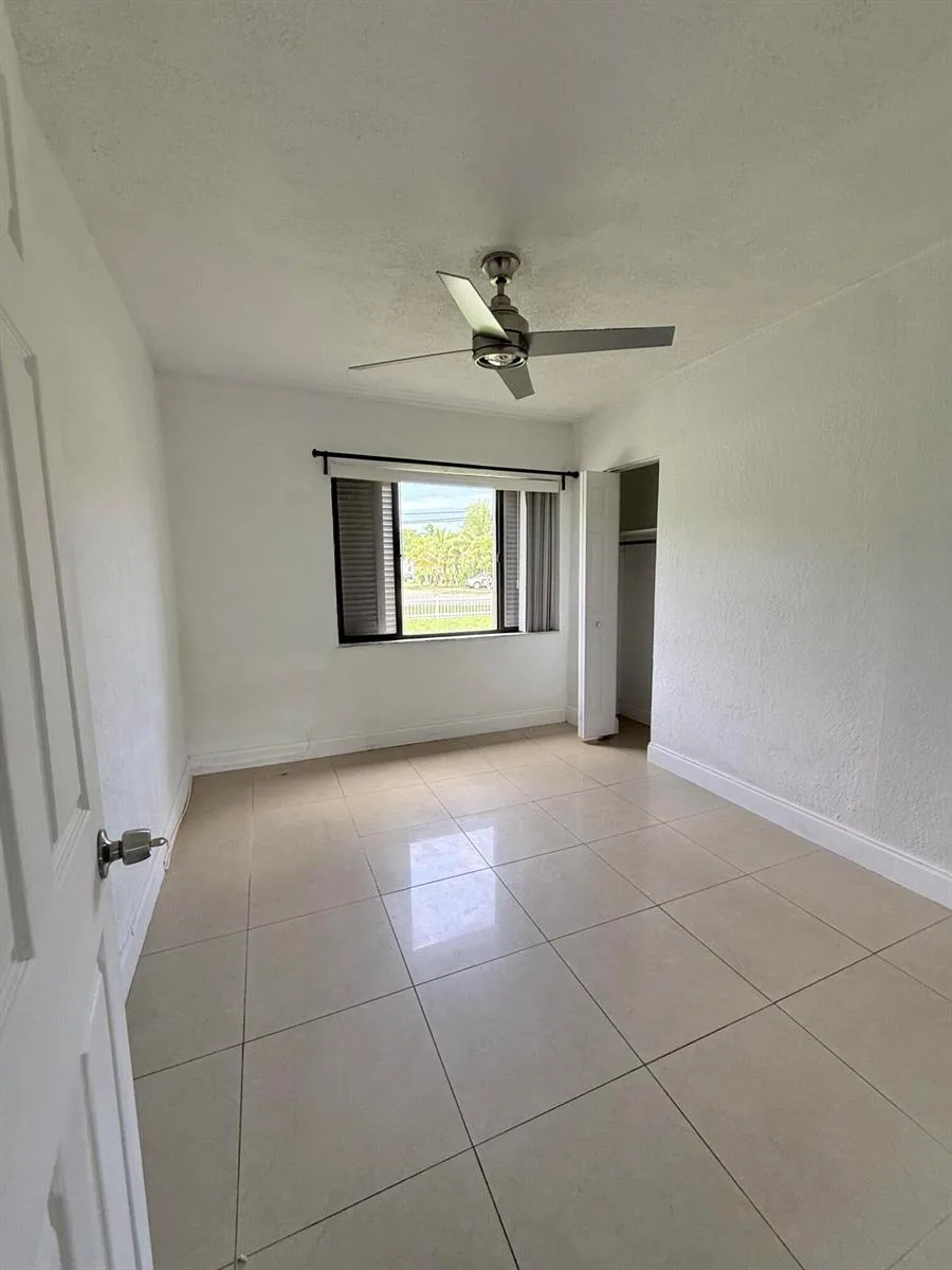 16100 NE 10th Avenue, North Miami Beach, FL 33162 photo 11
