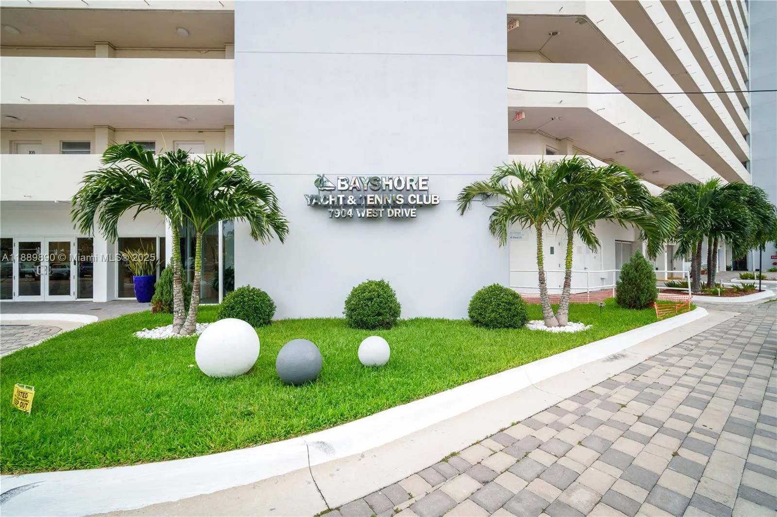 7904 West Dr # 714, North Bay Village, FL 33141 photo 4
