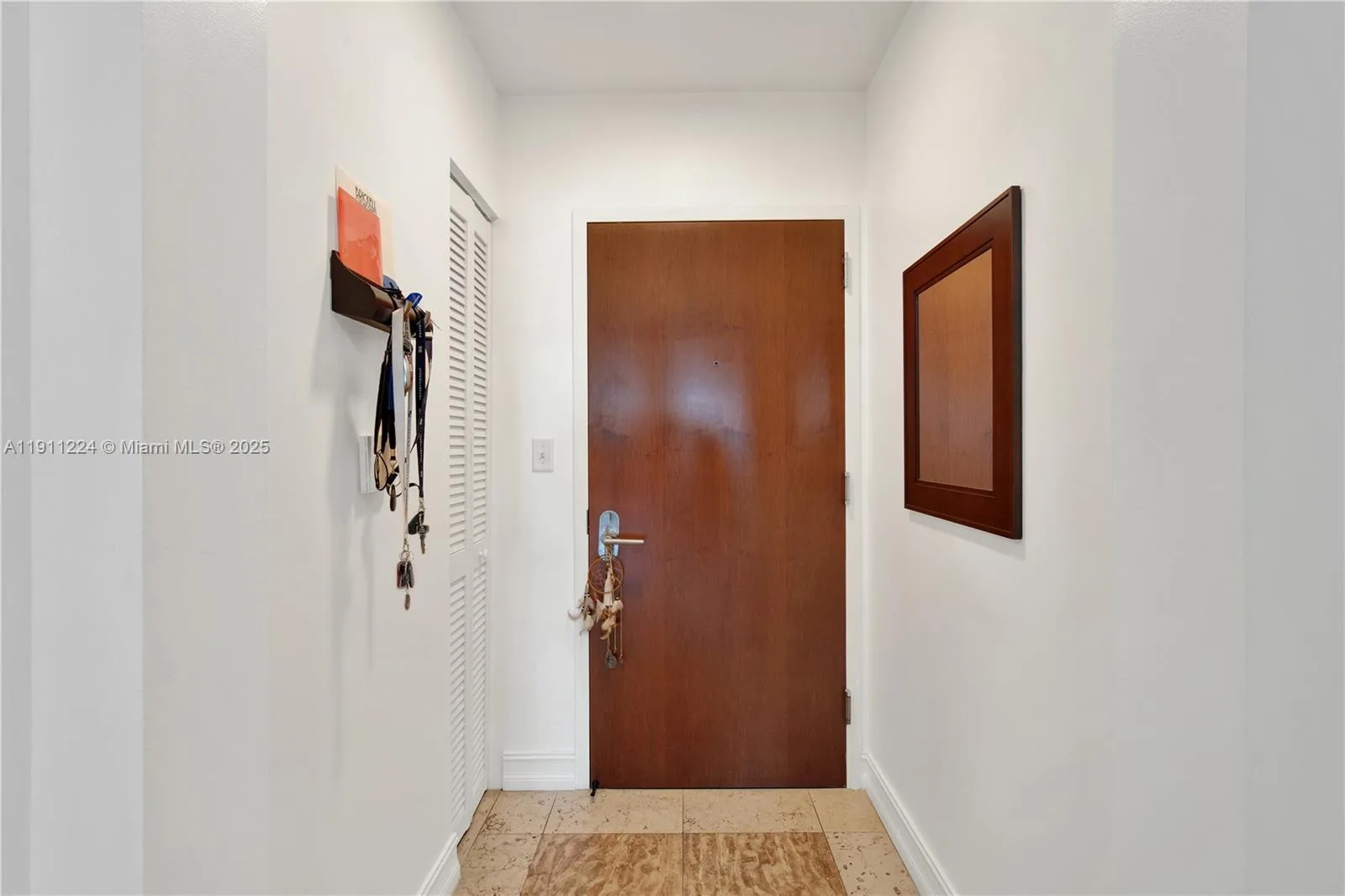 31 SE 5th St # 2910, Miami, FL 33131 photo 2
