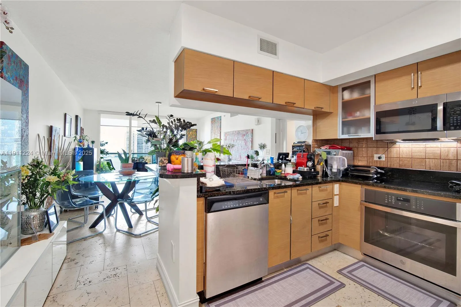 31 SE 5th St # 2910, Miami, FL 33131 photo 5