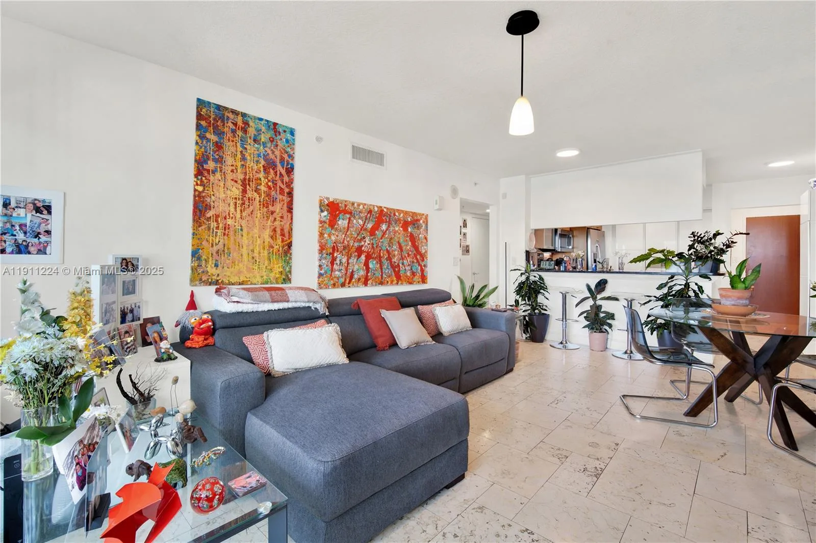 31 SE 5th St # 2910, Miami, FL 33131 photo 9