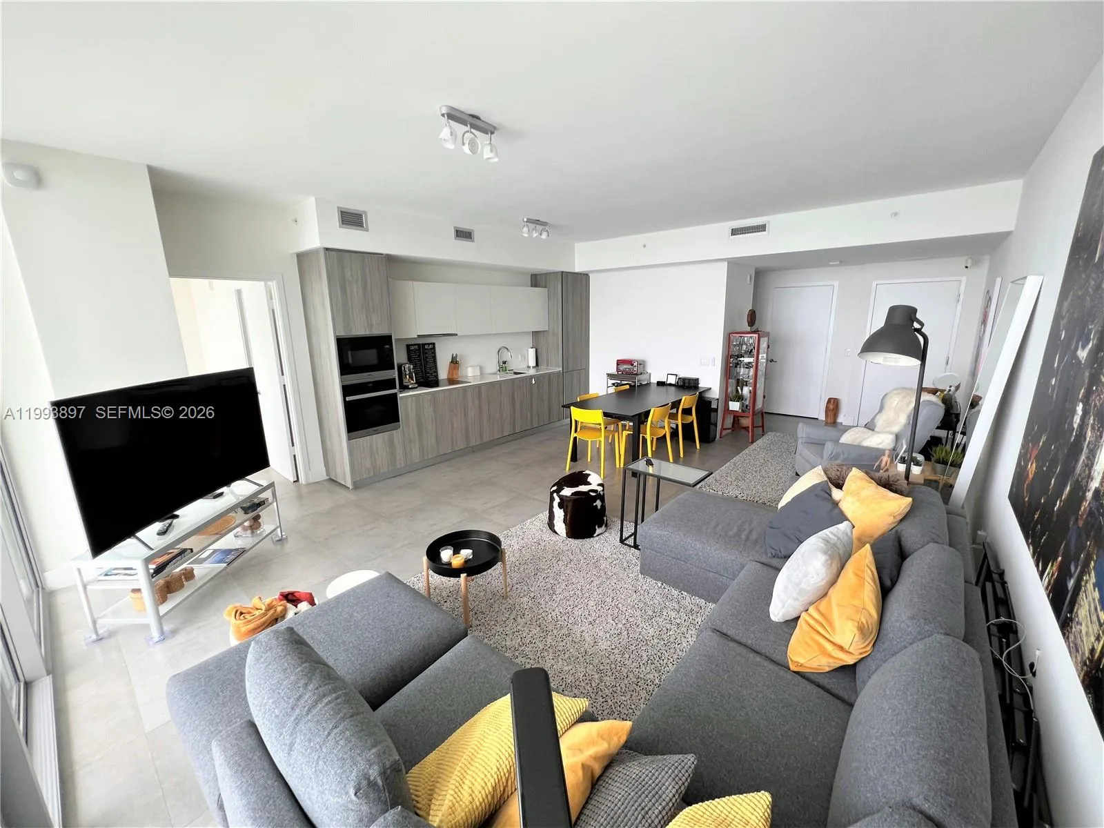 2900 NE 7th Ave # 2204, Miami, FL 33137 photo 2