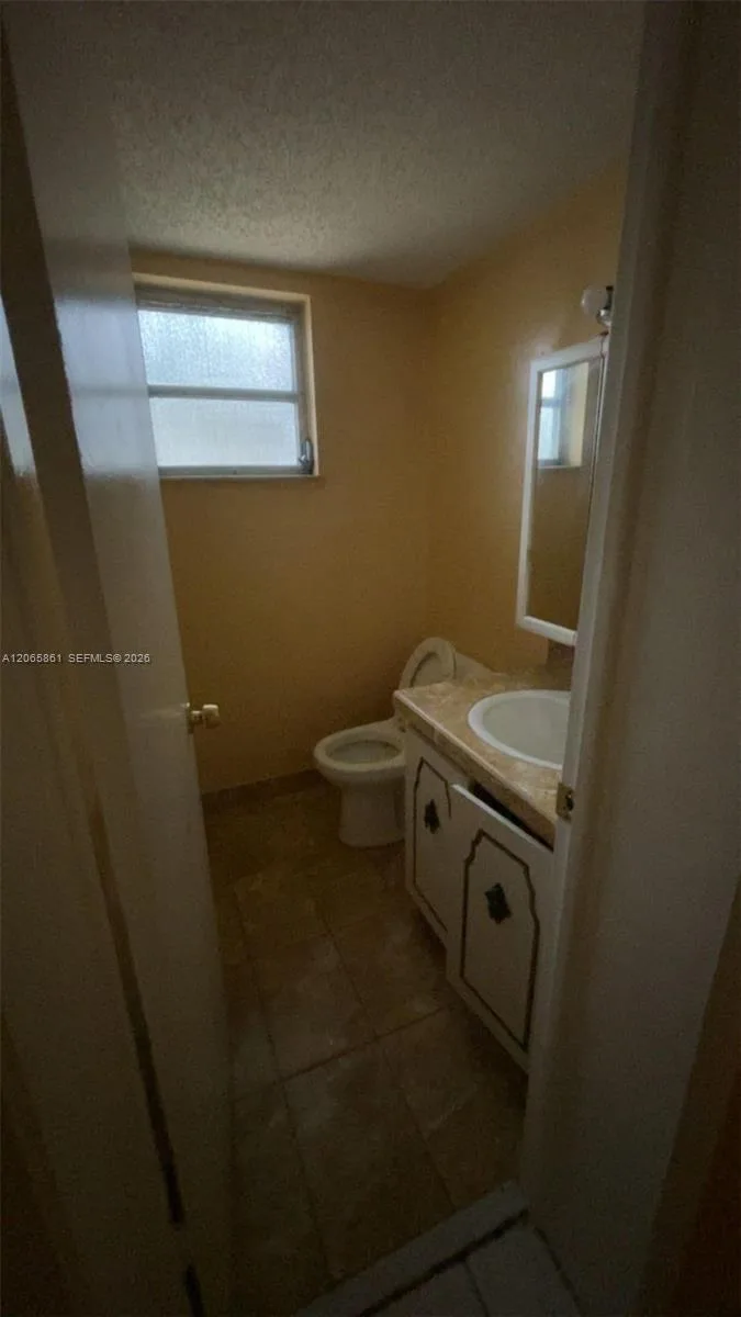 3777 NW 78th Ave # 10G, Davie, FL 33024 photo 9