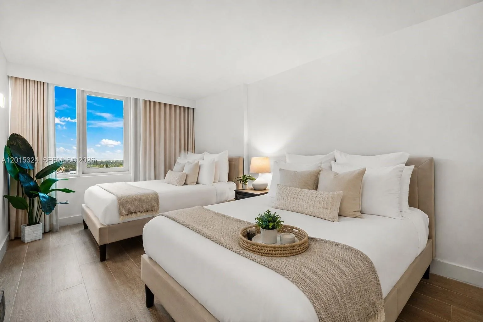2301 Collins Ave # 1128, Miami Beach, FL 33139