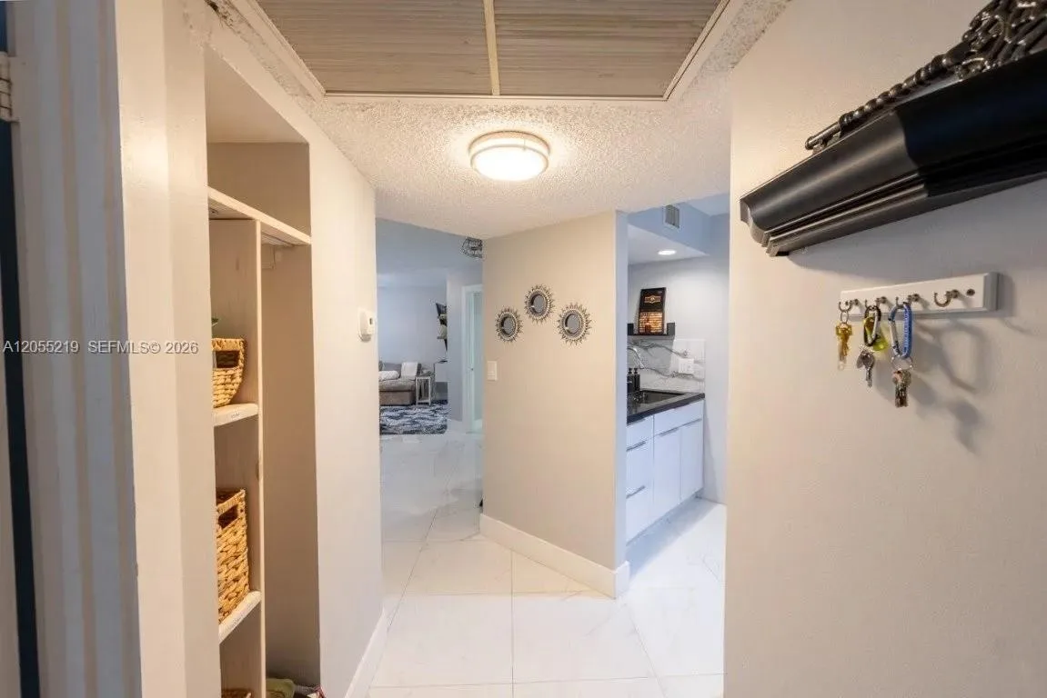 10451 W Broward Blvd # 201, Plantation, FL 33324 photo 6