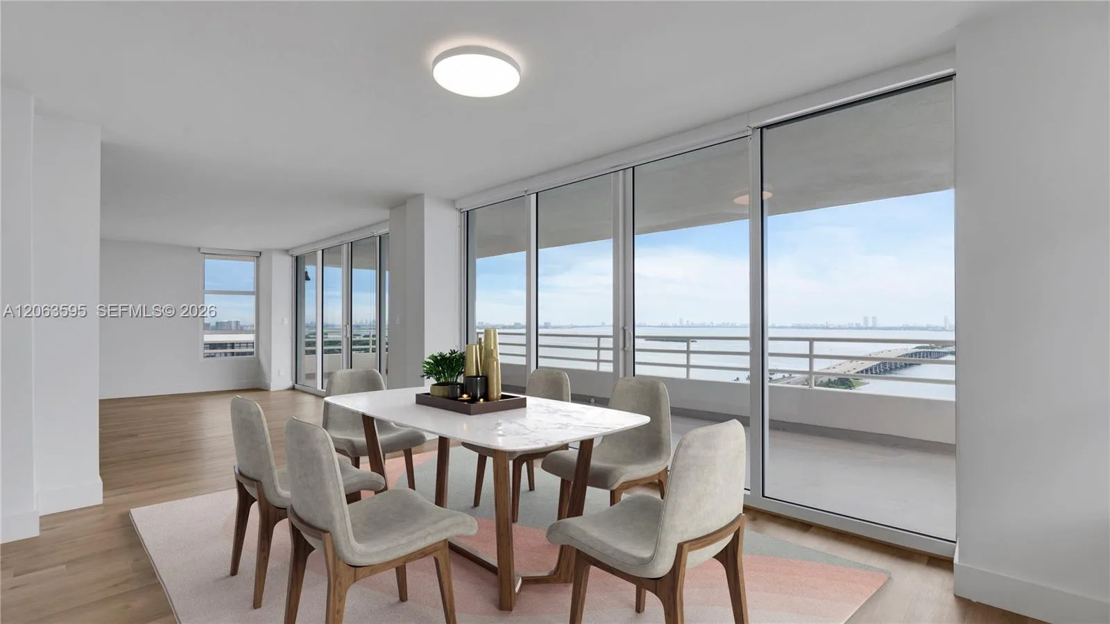 555 NE 34th St # 1801, Miami, FL 33137 photo 12