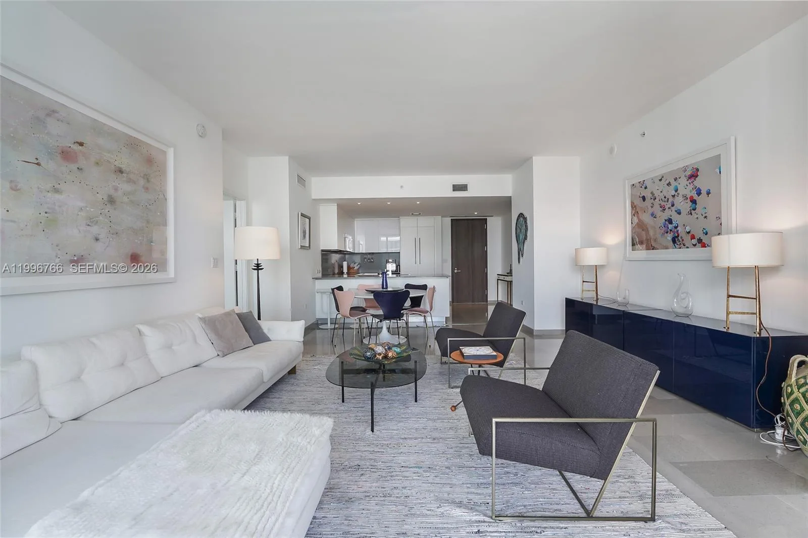 68 SE 6th St # 2104, Miami, FL 33131 photo 4