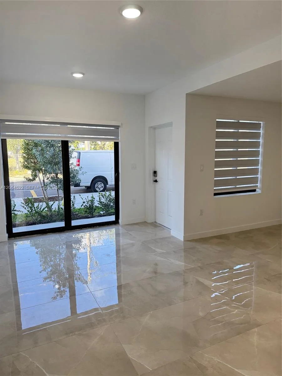 14506 SW 260th St # 14506, Homestead, FL 33032 photo 5