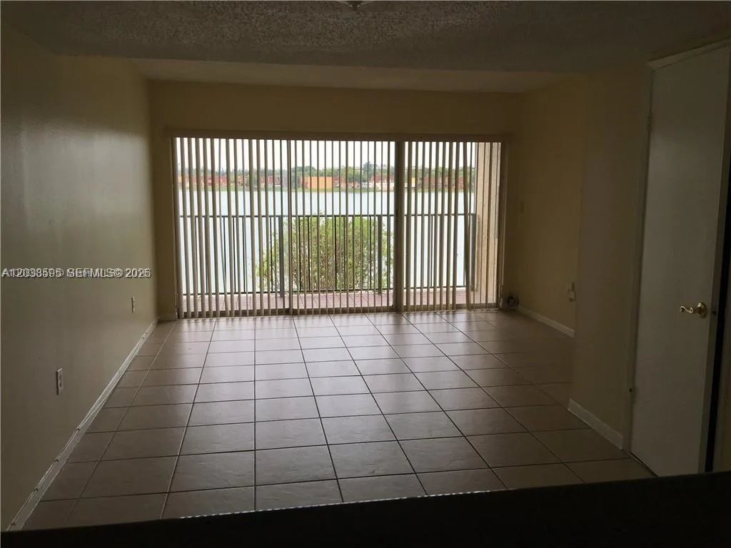 315 NW 109th Ave # 207, Miami, FL 33172 photo 10