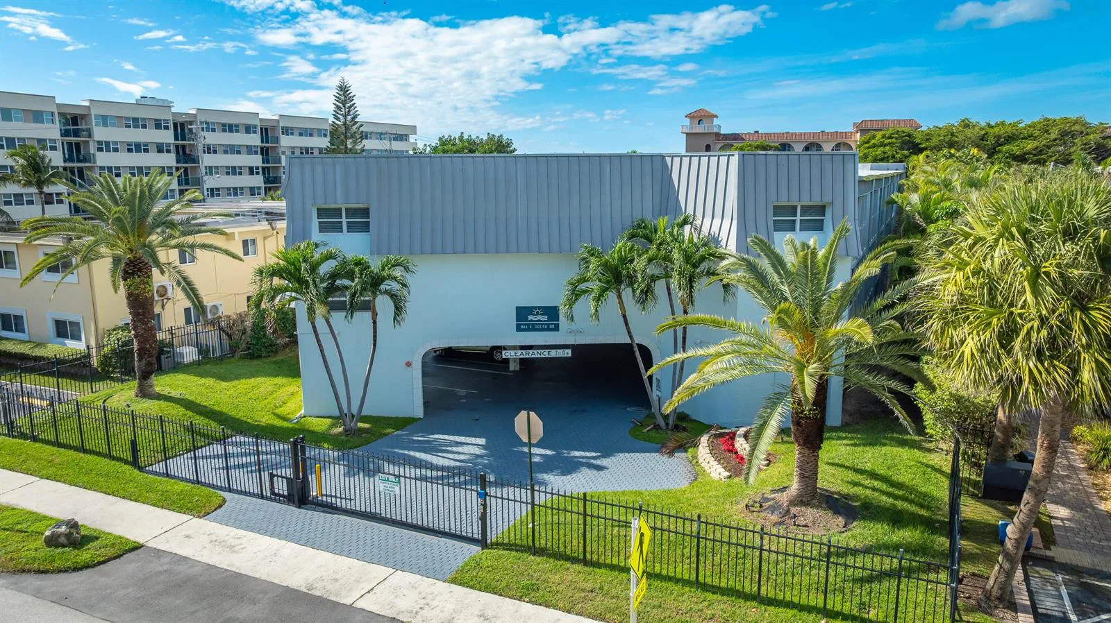 961 S Ocean Drive # 302, Deerfield Beach, FL 33441