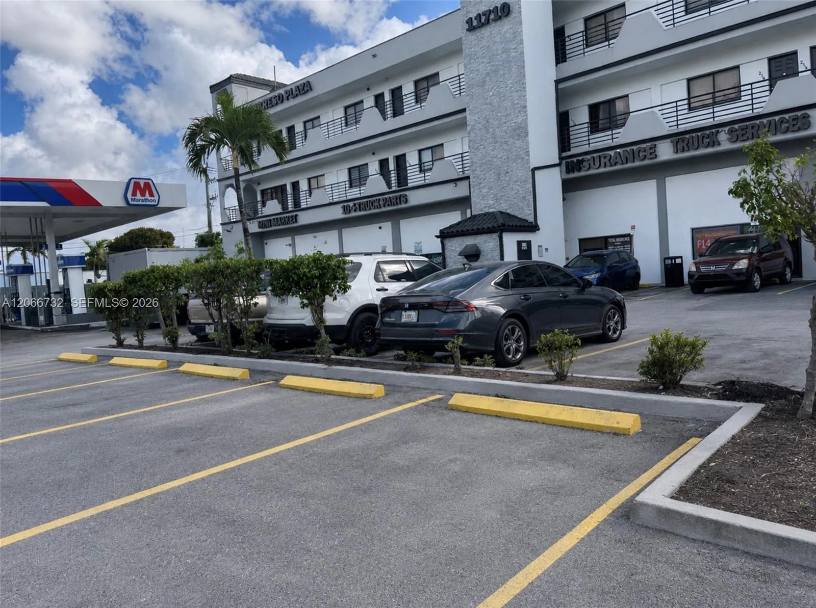 11710 NW South River Dr # 204, Medley, FL 33178