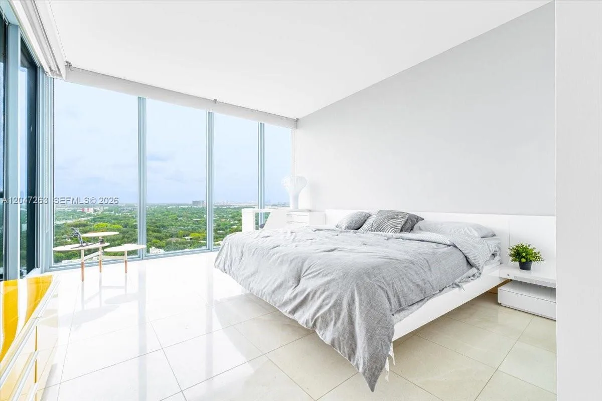 601 NE 36th St # 2203, Miami, FL 33137 photo 4