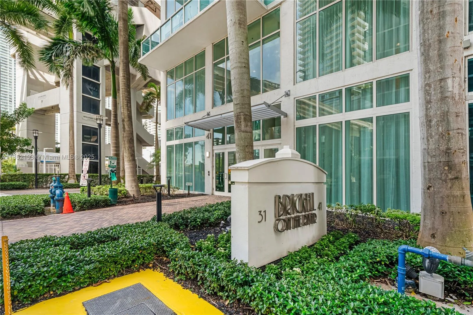 41 SE 5th St # 1607, Miami, FL 33131