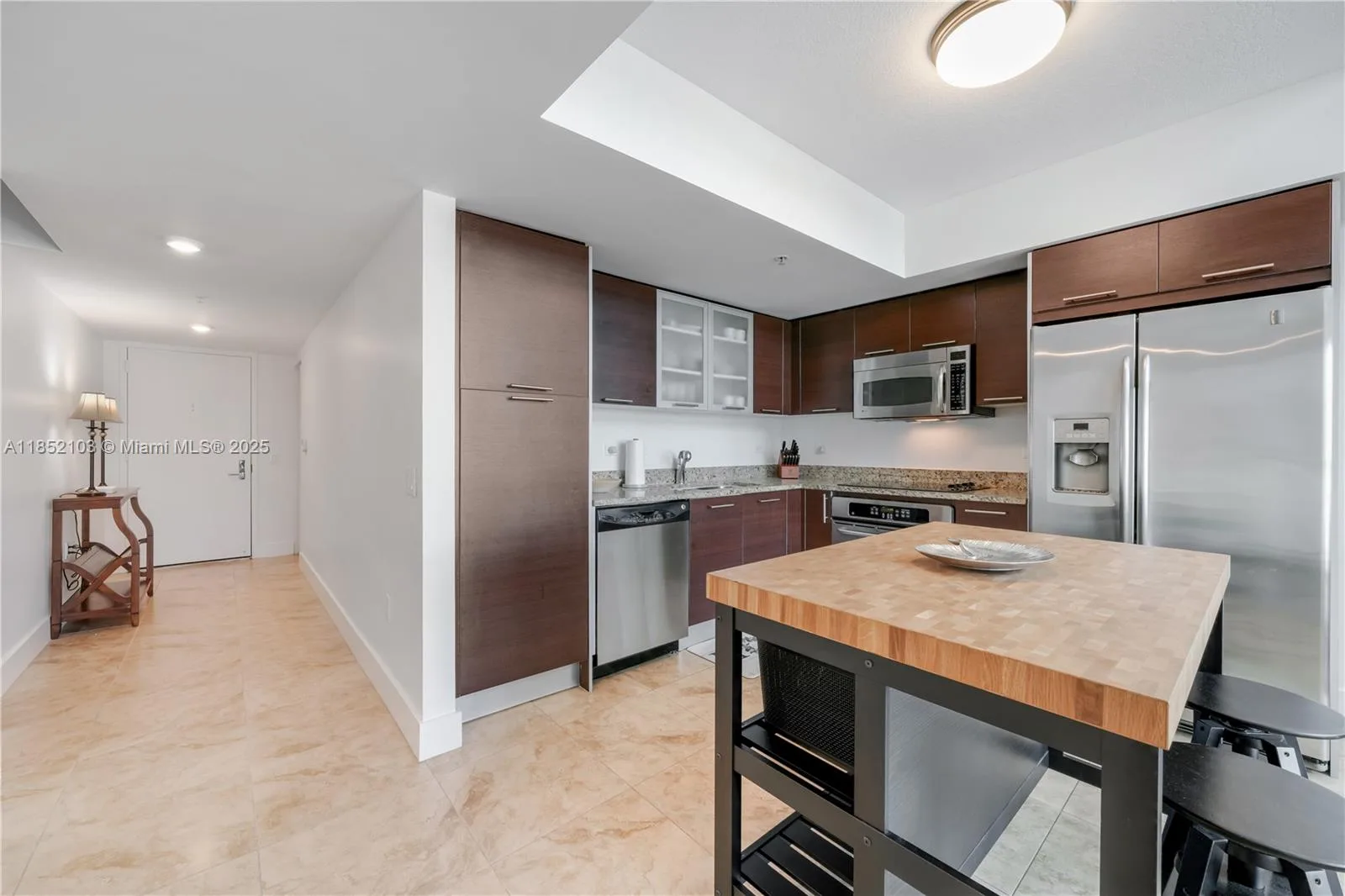41 SE 5th St # 1607, Miami, FL 33131 photo 6