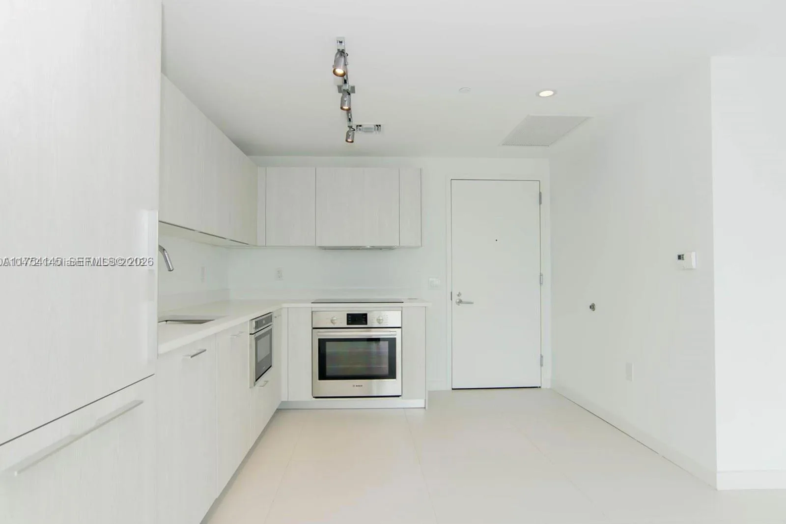 501 NE 31st St # 2009, Miami, FL 33137 photo 4