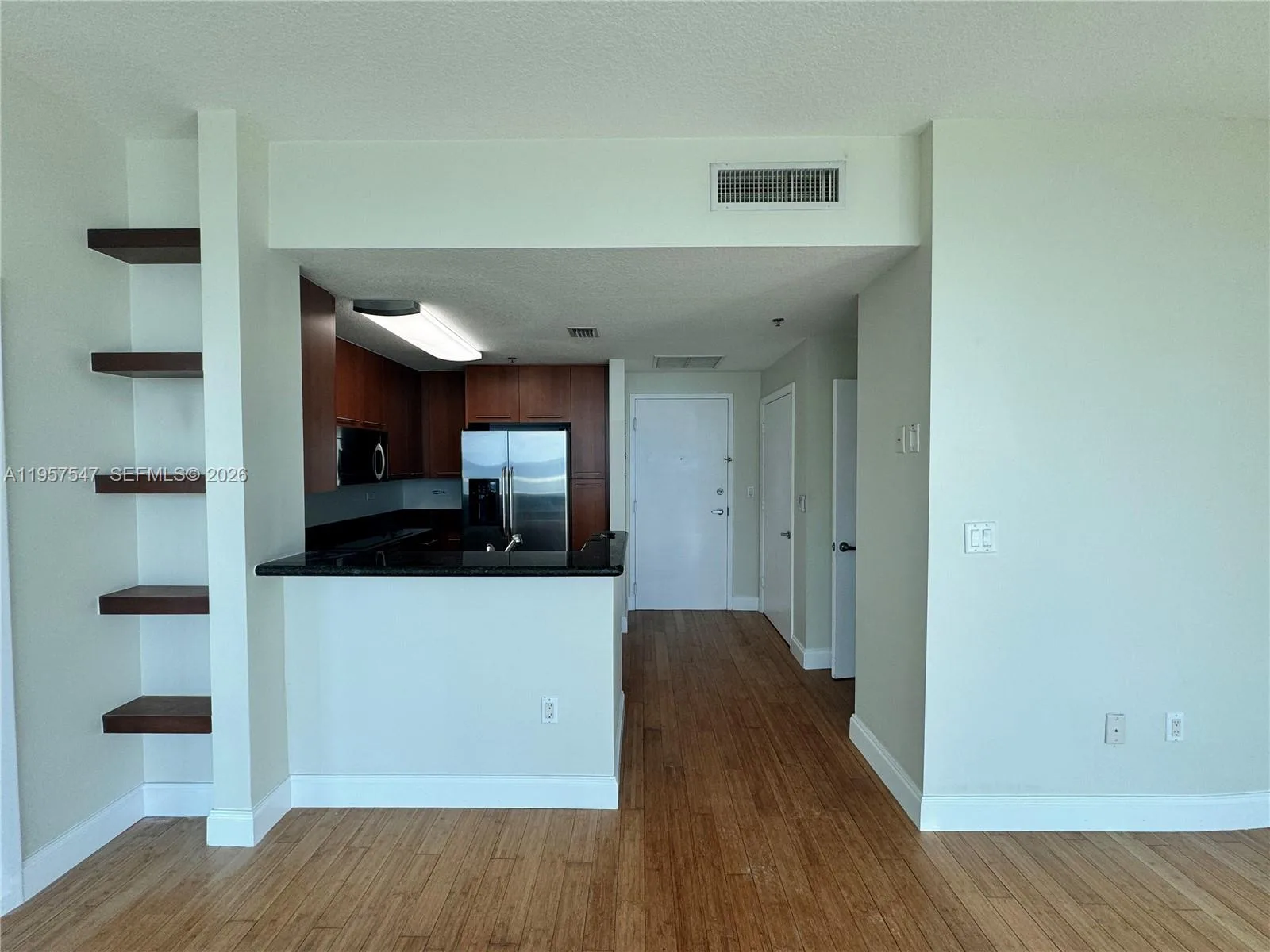 6515 Collins Ave # 905, Miami Beach, FL 33141 photo 10