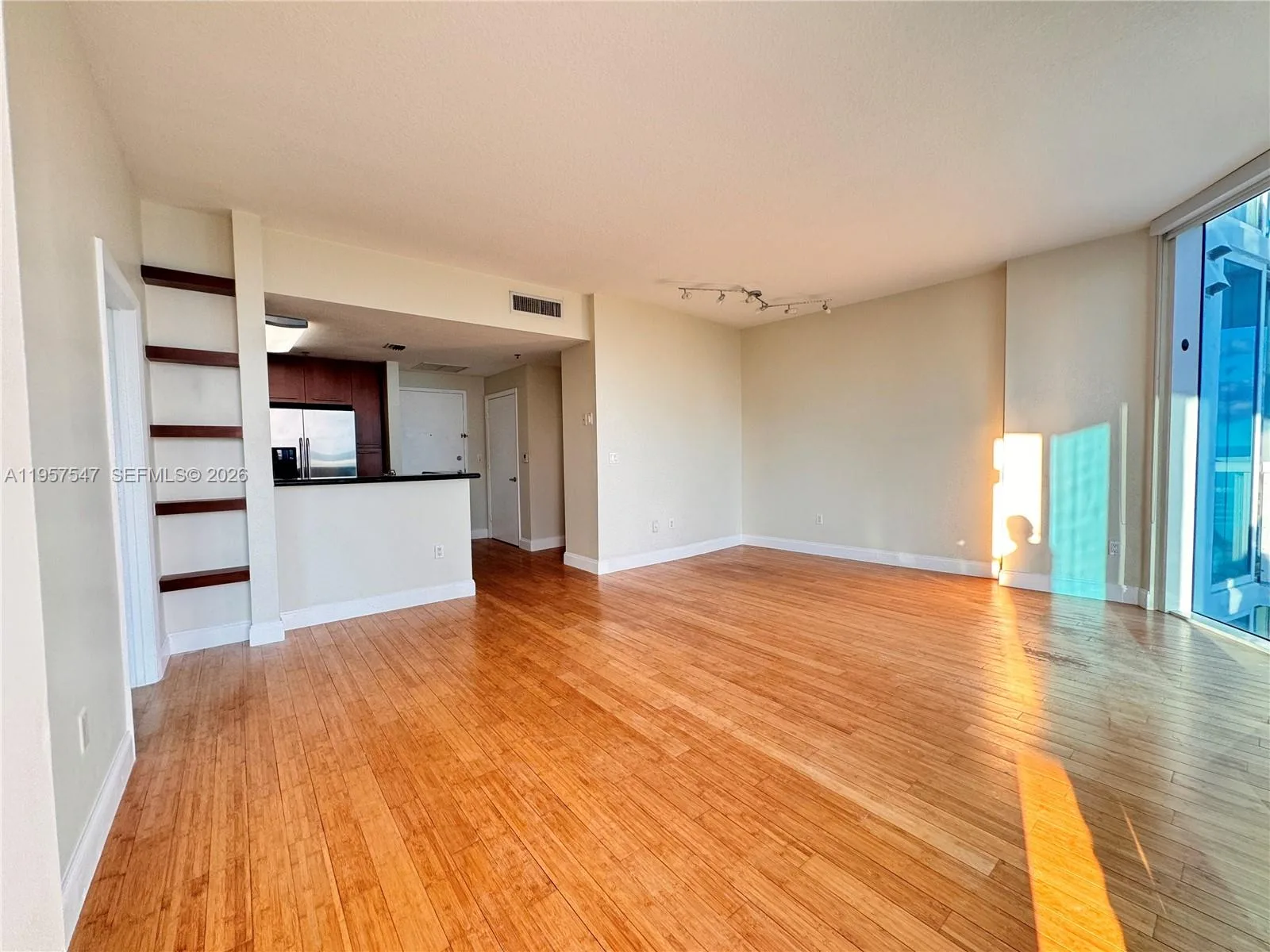 6515 Collins Ave # 905, Miami Beach, FL 33141 photo 11