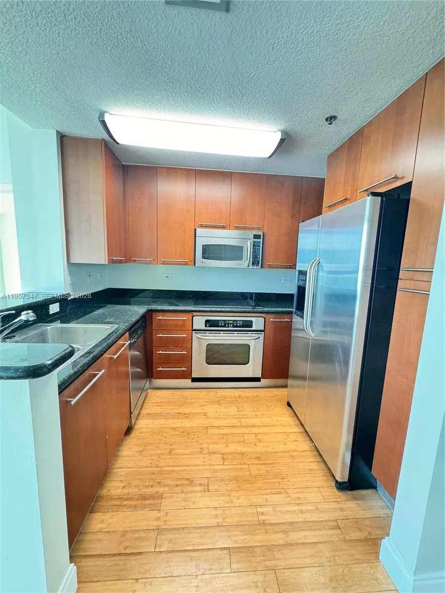 6515 Collins Ave # 905, Miami Beach, FL 33141 photo 9