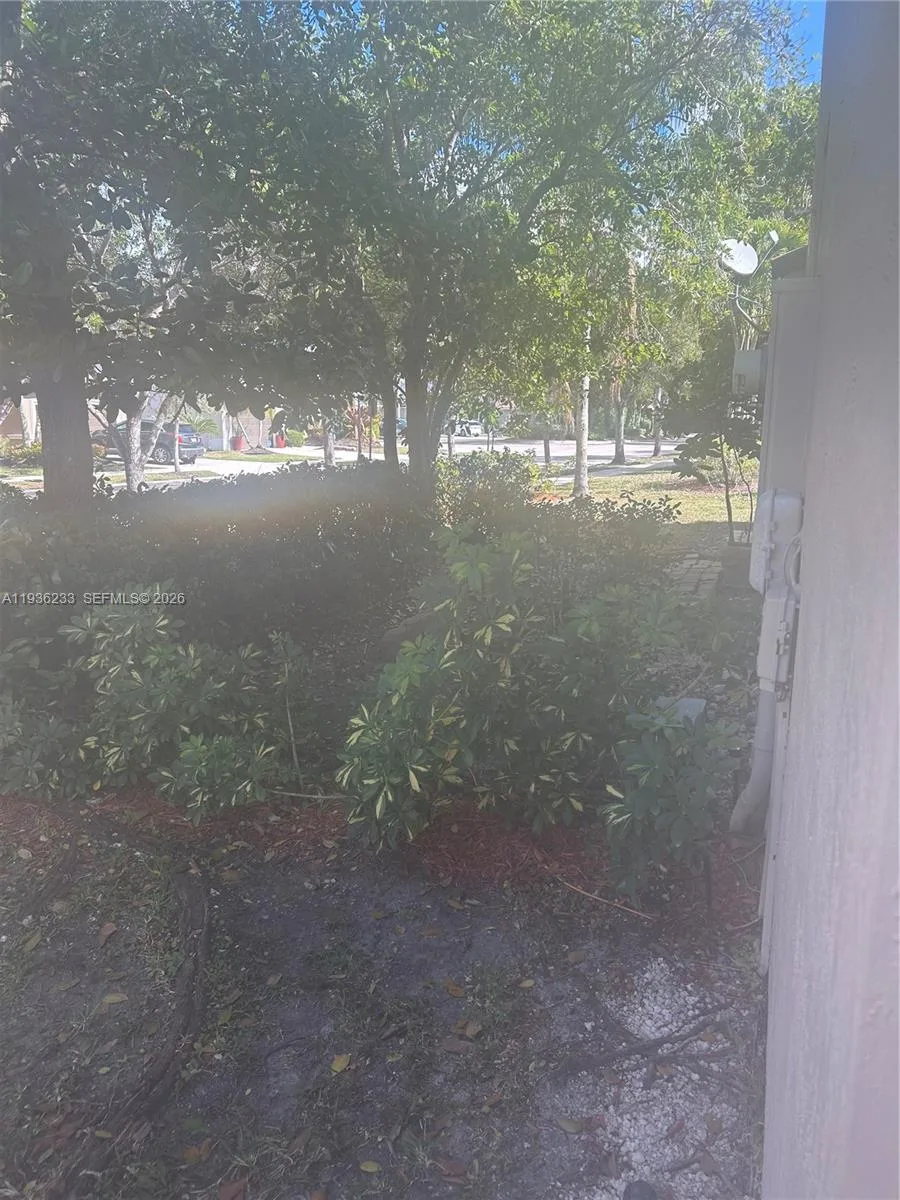 948 NW Phoenix Way, Weston, FL 33327 photo 6
