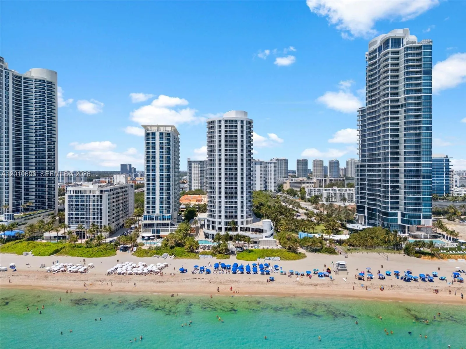 17375 Collins Ave # 1508, Sunny Isles Beach, FL 33160 photo 2