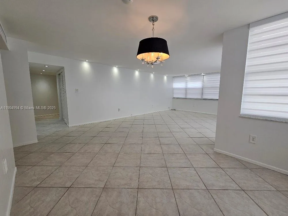 18041 Biscayne Blvd # 204, Aventura, FL 33160 photo 8