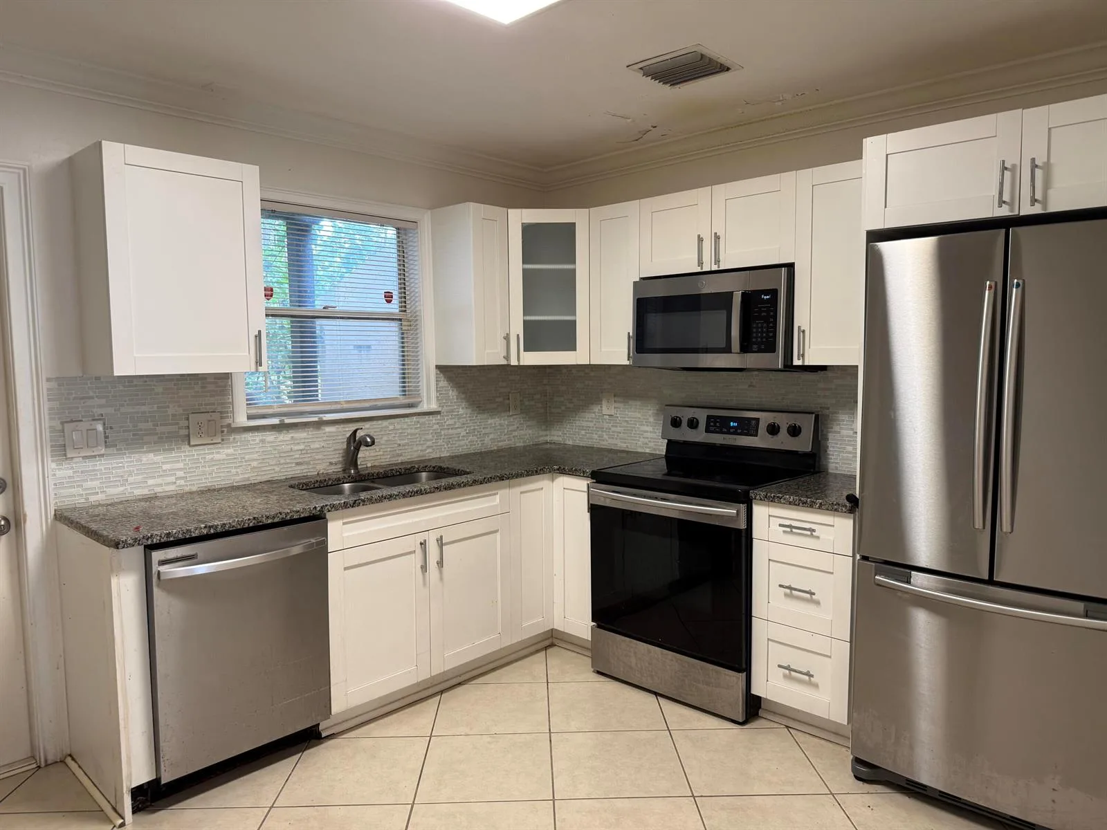 2018 S 10TH Street # C, Fort Pierce, FL 34950 photo 5