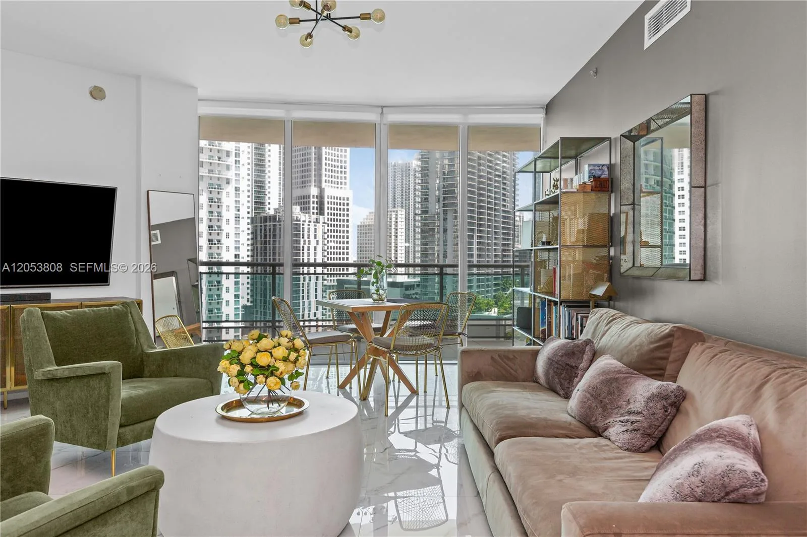 350 S Miami Ave # 2102, Miami, FL 33130 photo 3