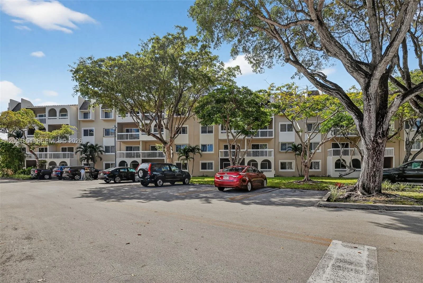 8103 Camino Real # 407, Miami, FL 33143