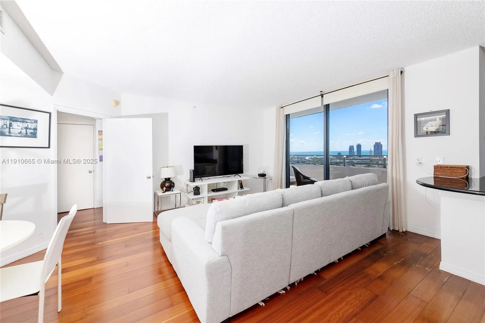 1330 West Ave # 3104, Miami Beach, FL 33139 photo 13