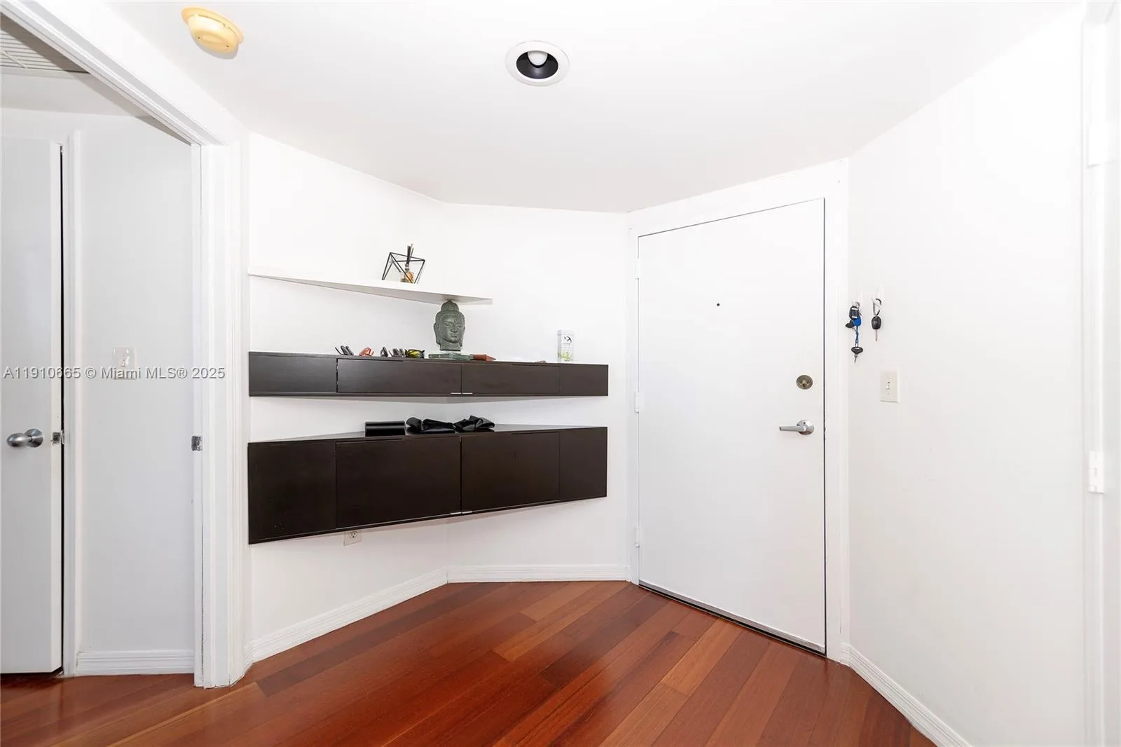 1330 West Ave # 3104, Miami Beach, FL 33139 photo 8