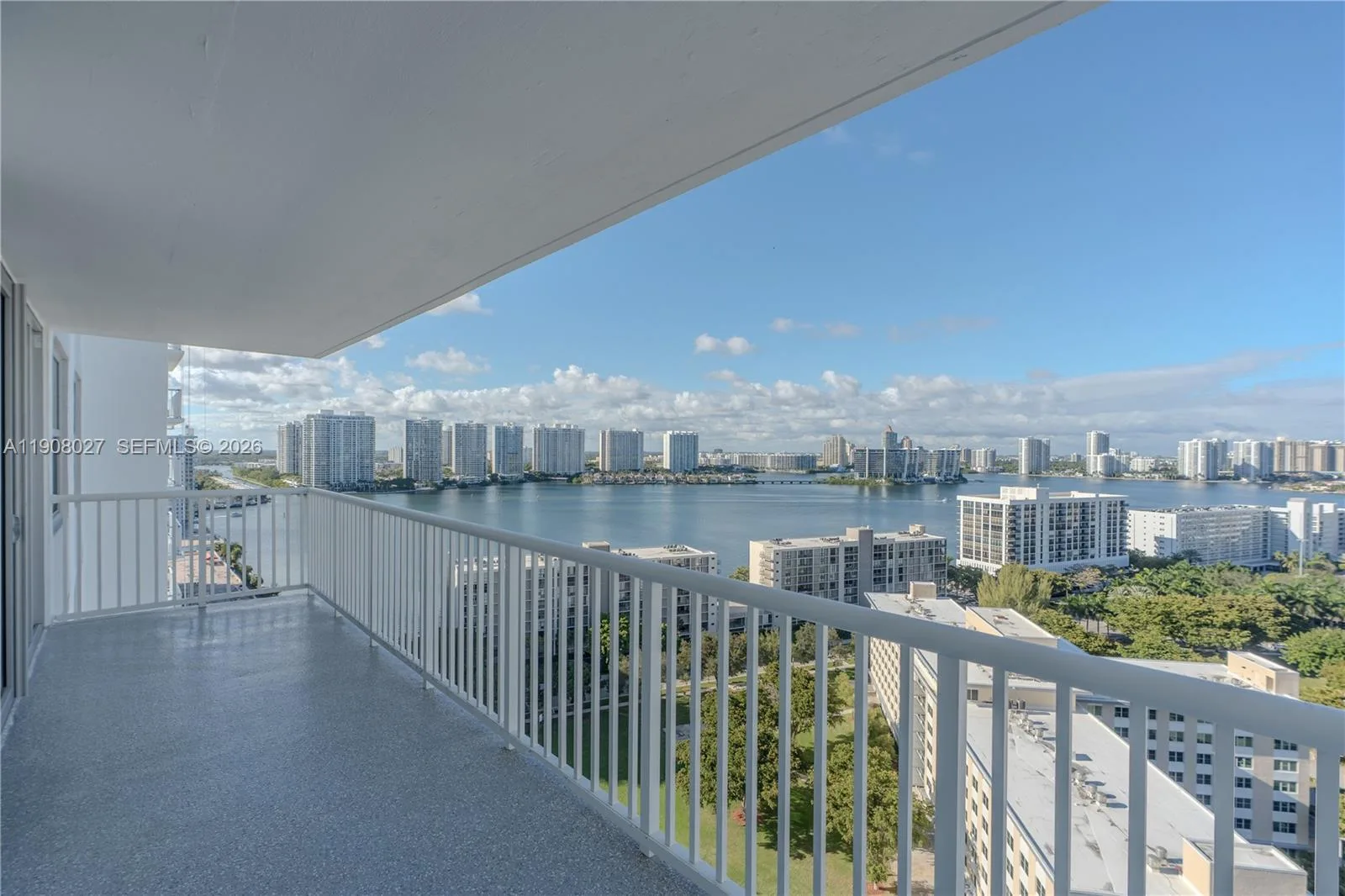 231 174th St # 2202, Sunny Isles Beach, FL 33160