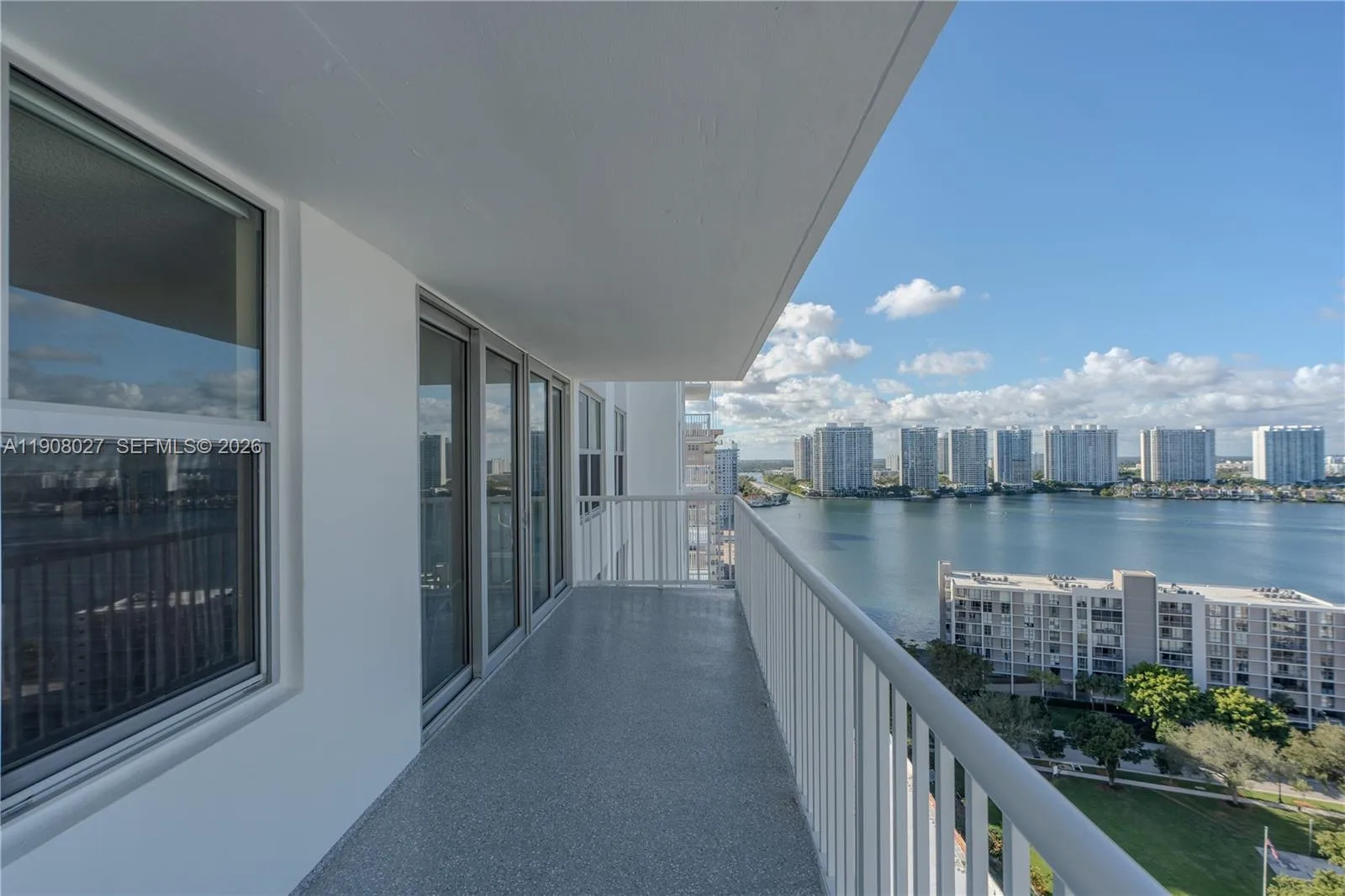 231 174th St # 2202, Sunny Isles Beach, FL 33160 photo 10