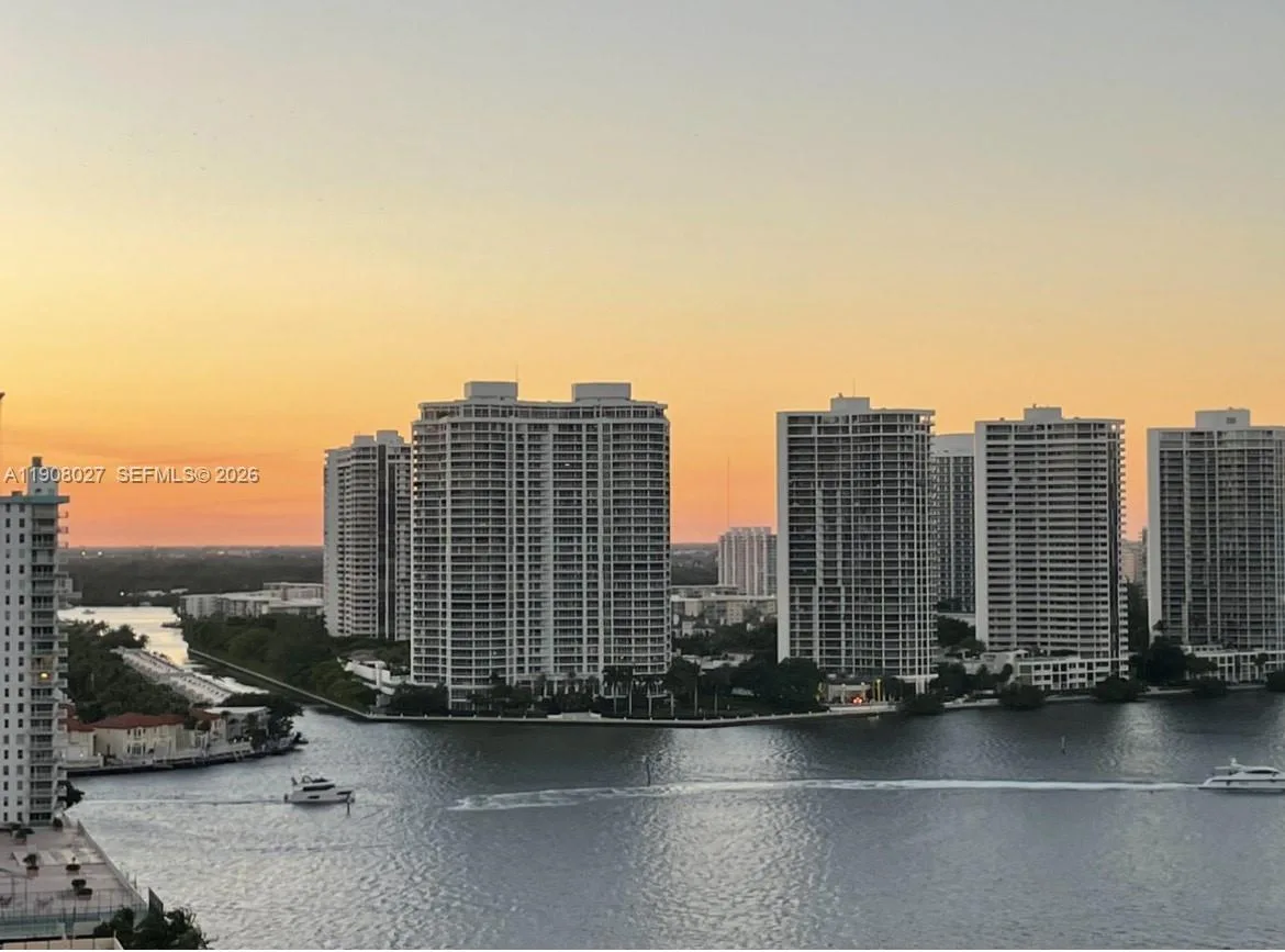 231 174th St # 2202, Sunny Isles Beach, FL 33160 photo 13