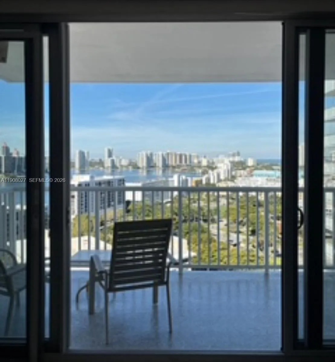 231 174th St # 2202, Sunny Isles Beach, FL 33160 photo 8