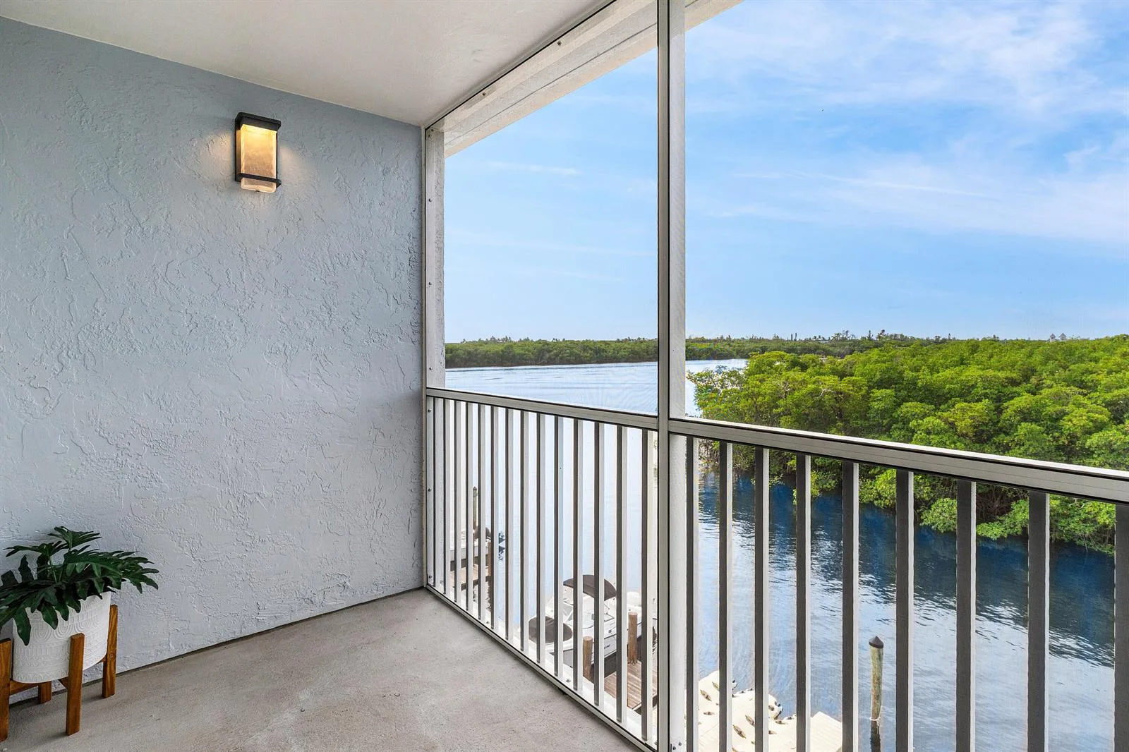 689 NE 6th Court # 4050, Boynton Beach, FL 33435