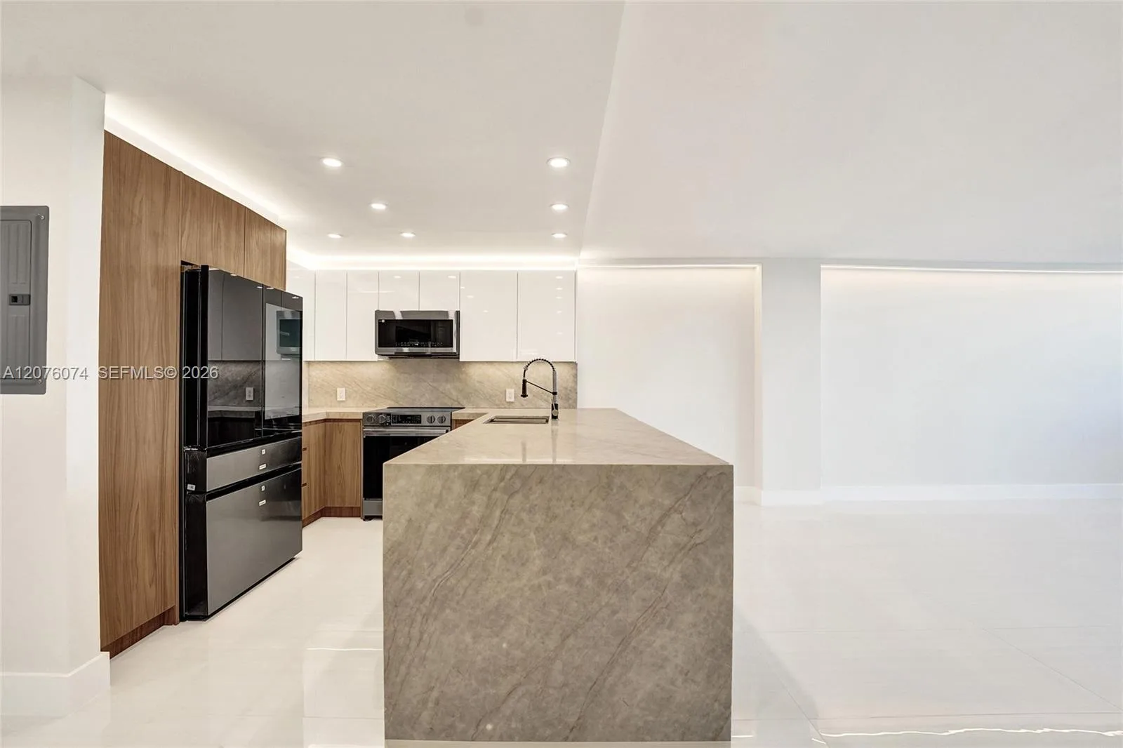 1400 S Ocean Dr # 1205, Hollywood, FL 33019 photo 4