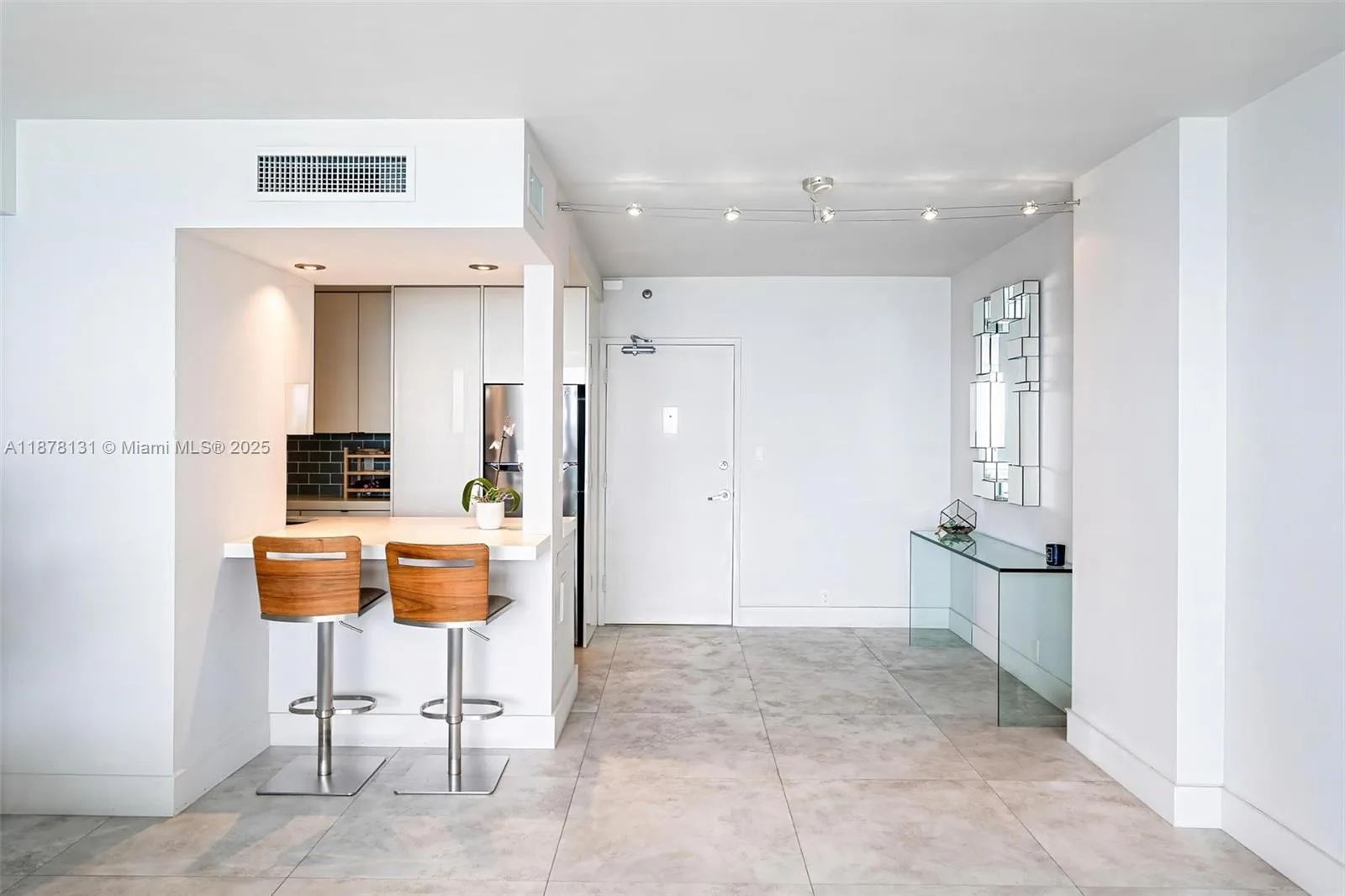 1000 West Ave # 1515, Miami Beach, FL 33139 photo 8
