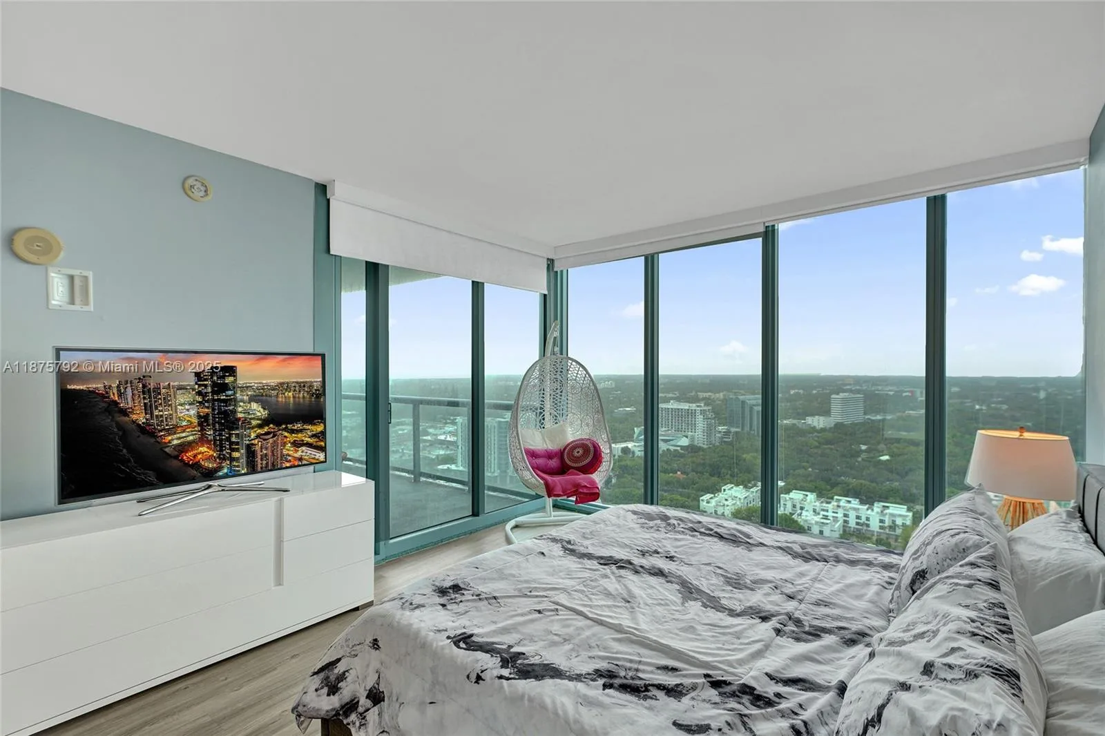 601 NE 36th St # 2703, Miami, FL 33137 photo 8