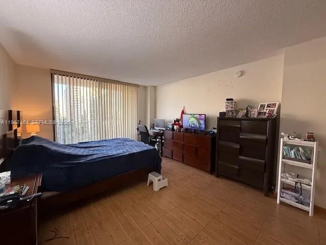 290 174th St # 811, Sunny Isles Beach, FL 33160 photo 13