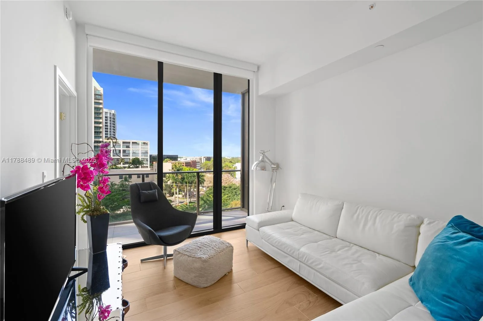 2678 Tigertail Ave # 615, Miami, FL 33133 photo 7