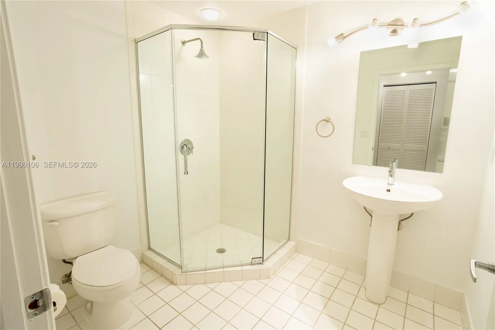 601 NE 36th St # 812, Miami, FL 33137 photo 10