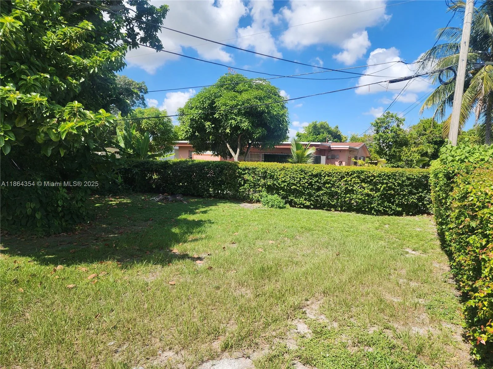 17200 NW 11th Ave, Miami Gardens, FL 33169 photo 8