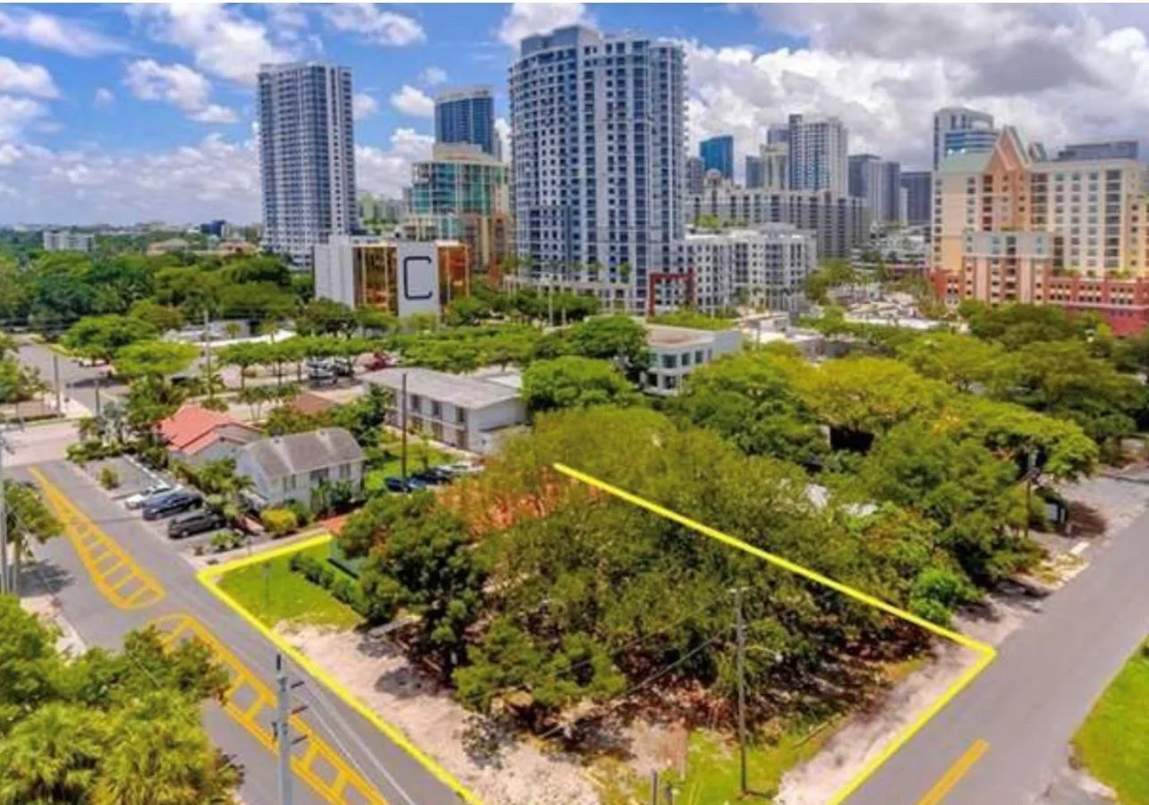 17 NE 9TH Avenue, Fort Lauderdale, FL 33301 photo 7
