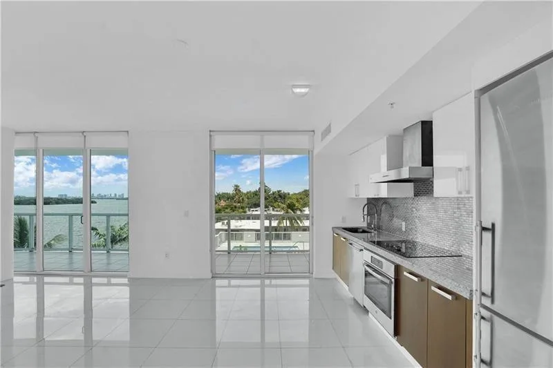 720 NE 62nd Street # 406, Miami, FL 33138 photo 3