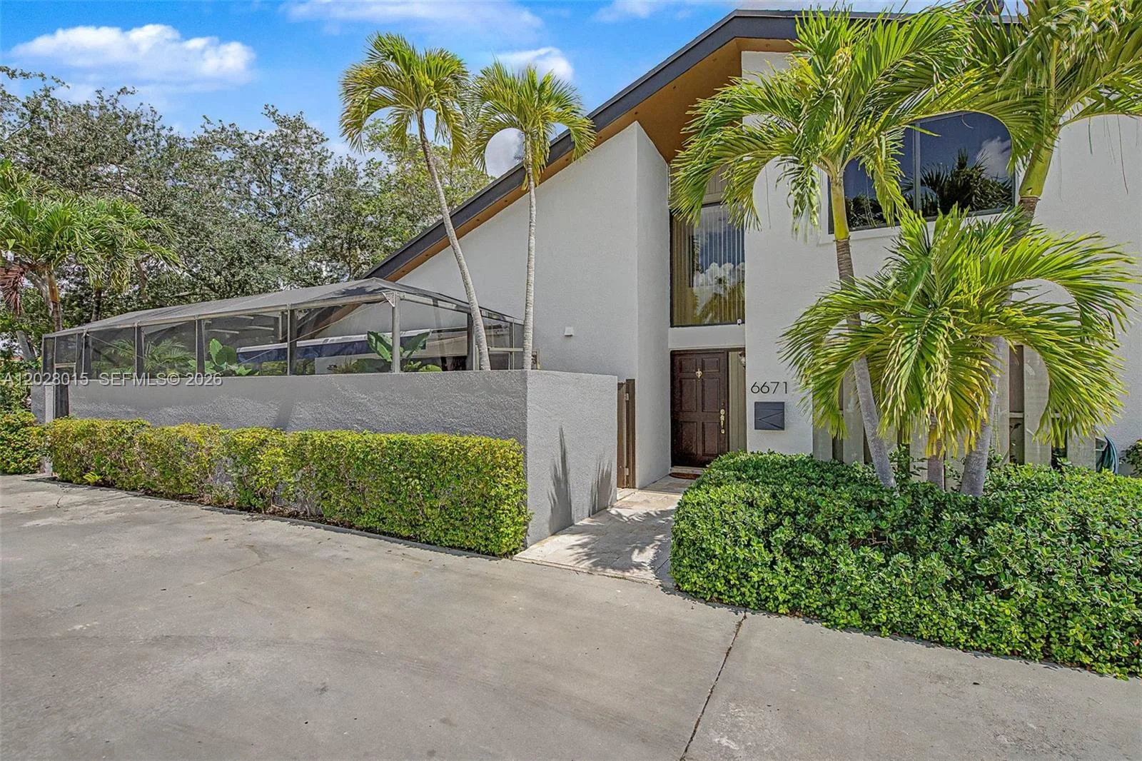 6671 SW 70th Ter # 20, South Miami, FL 33143