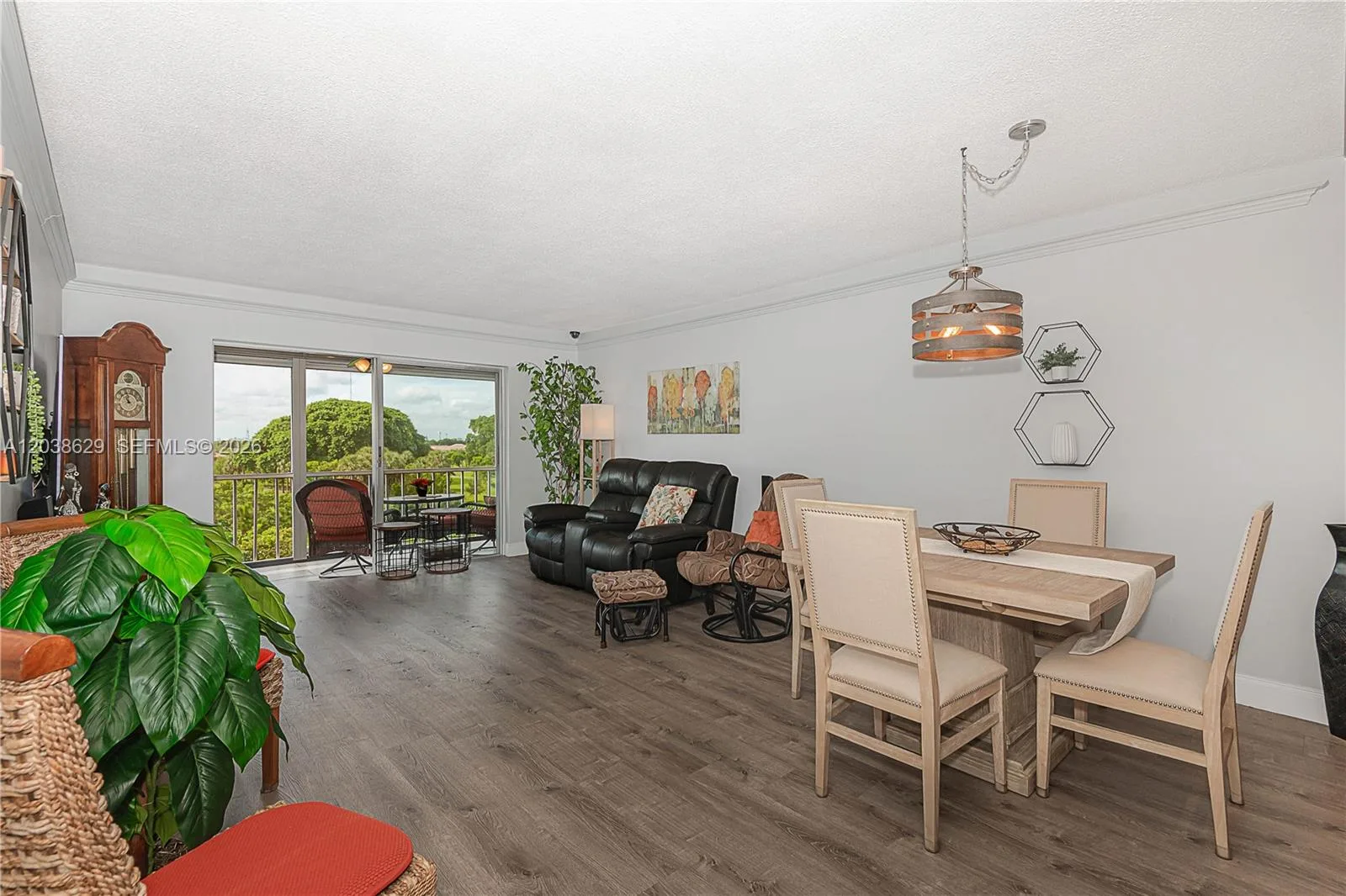 4800 Hillcrest Ln # 501, Hollywood, FL 33021 photo 12